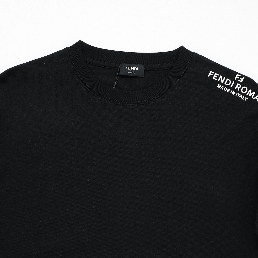 【FENDI 公式旗艦店】フェンディ   Tシャツ ご好評に付き再入荷！