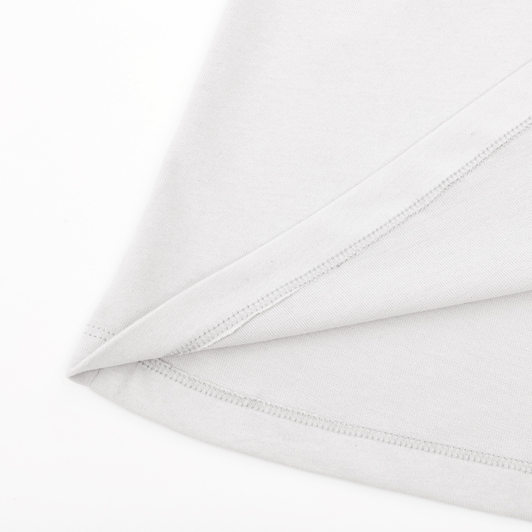 【CHANEL 公式旗艦店】シャネル  Tシャツ ご好評に付き再入荷！