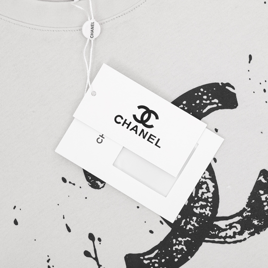 【CHANEL 公式旗艦店】シャネル  Tシャツ ご好評に付き再入荷！