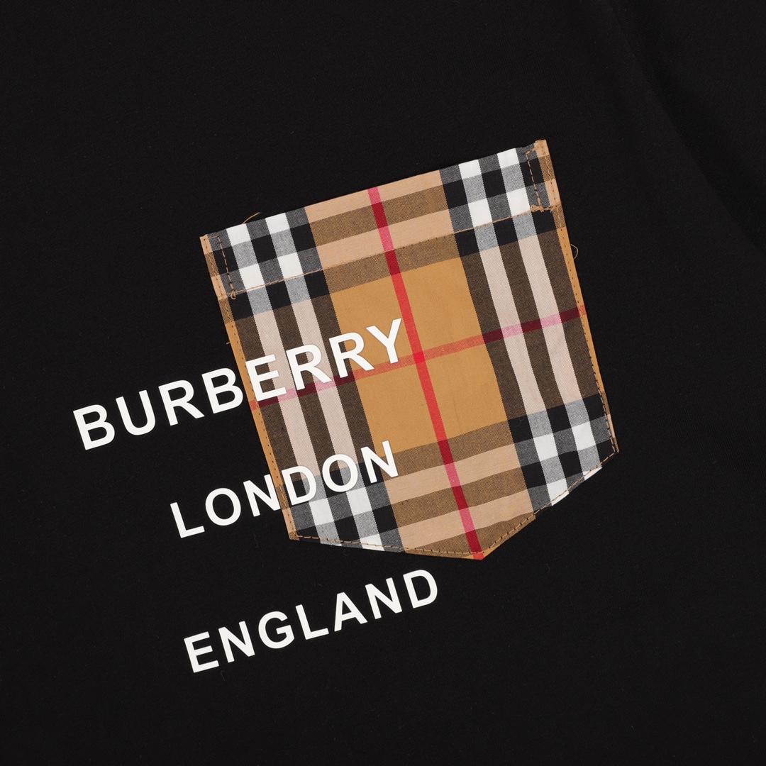 【BURBERRY  公式旗艦店】バーバリー Tシャツ ご好評に付き再入荷！
