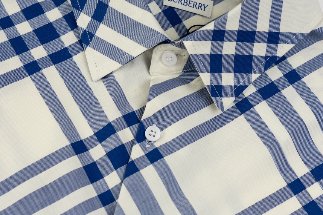 【BURBERRY  公式旗艦店】バーバリー  シャツ ご好評に付き再入荷！