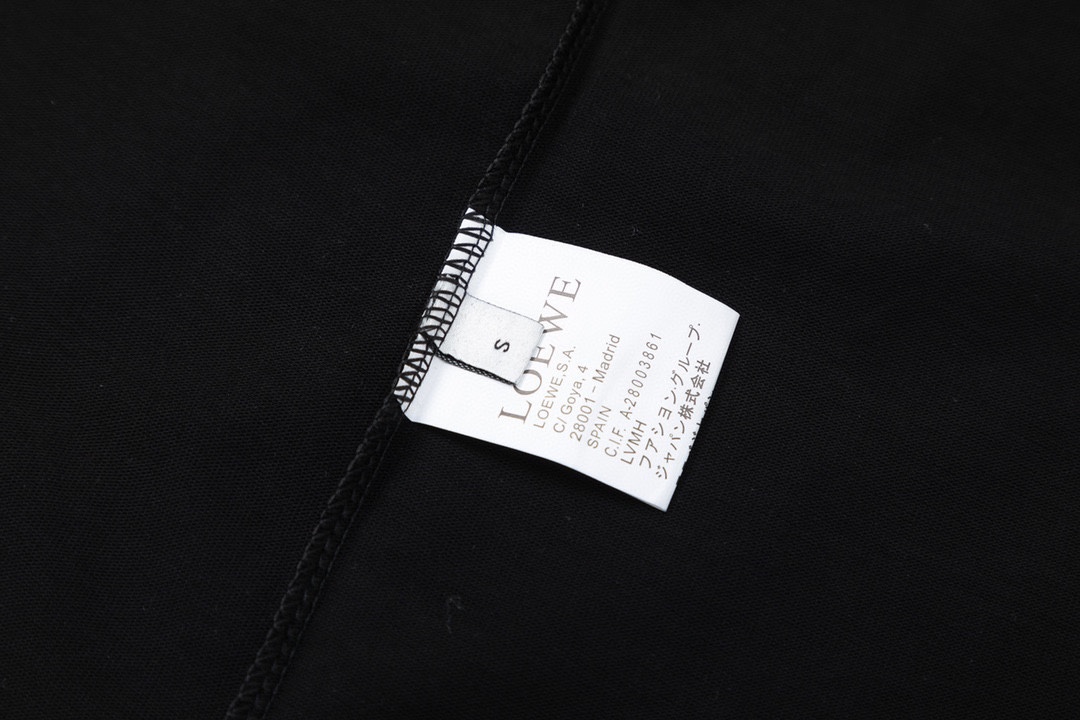 【LOEWE  公式旗艦店】ロエベ   Tシャツ ご好評に付き再入荷！