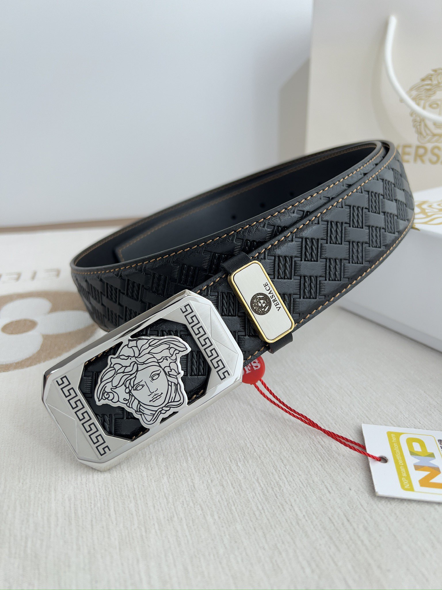 【VERSACE】(ヴェルサーチ) 3.8cmベルト メンズ 24706
