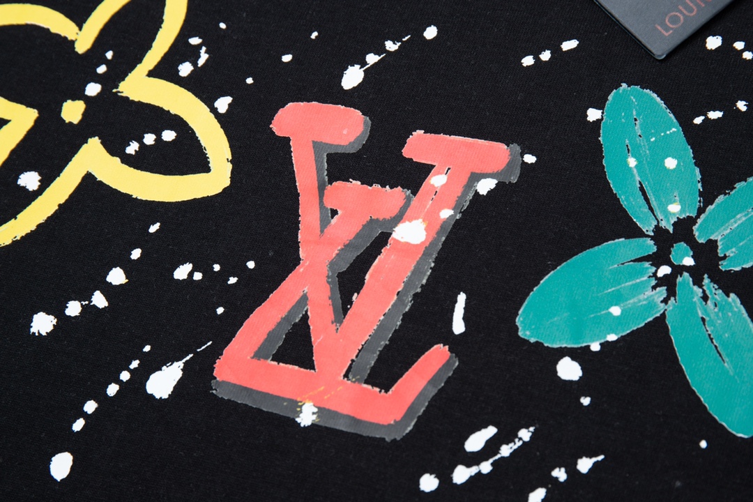 【LOUIS VUITTON  公式旗艦店】ルイヴィトン    Tシャツご好評に付き再入荷！