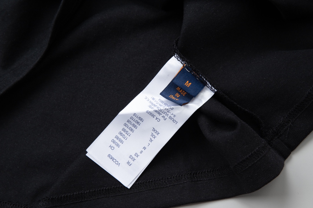 【LOUIS VUITTON  公式旗艦店】ルイヴィトン    Tシャツご好評に付き再入荷！