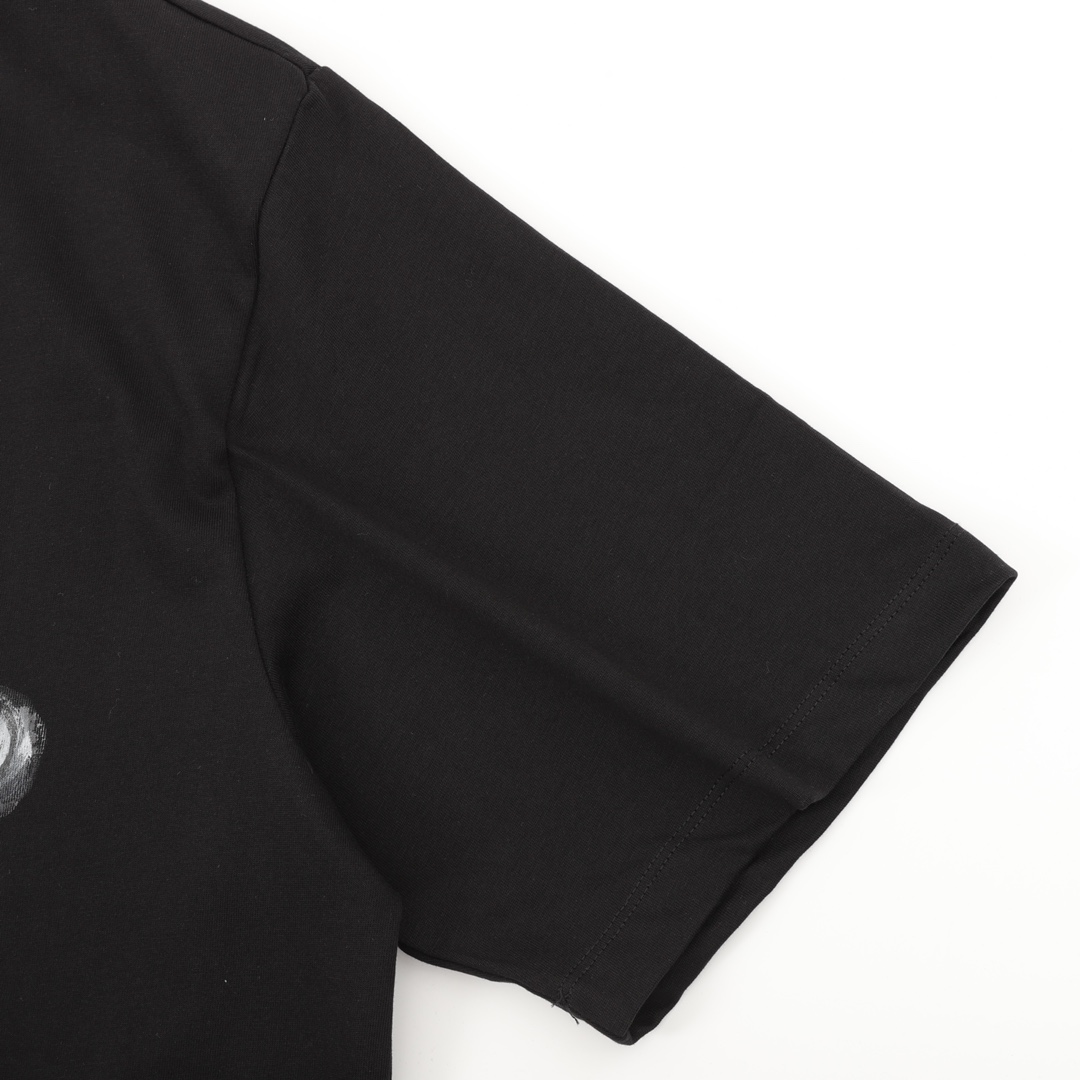 【CHANEL  公式旗艦店】シャネル  Tシャツ ご好評に付き再入荷！