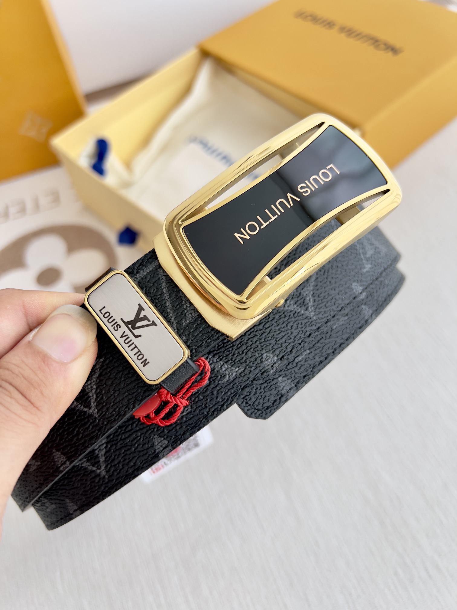 【LOUIS VUITTON】(ルイヴィトン) 3.5cmベルト メンズ