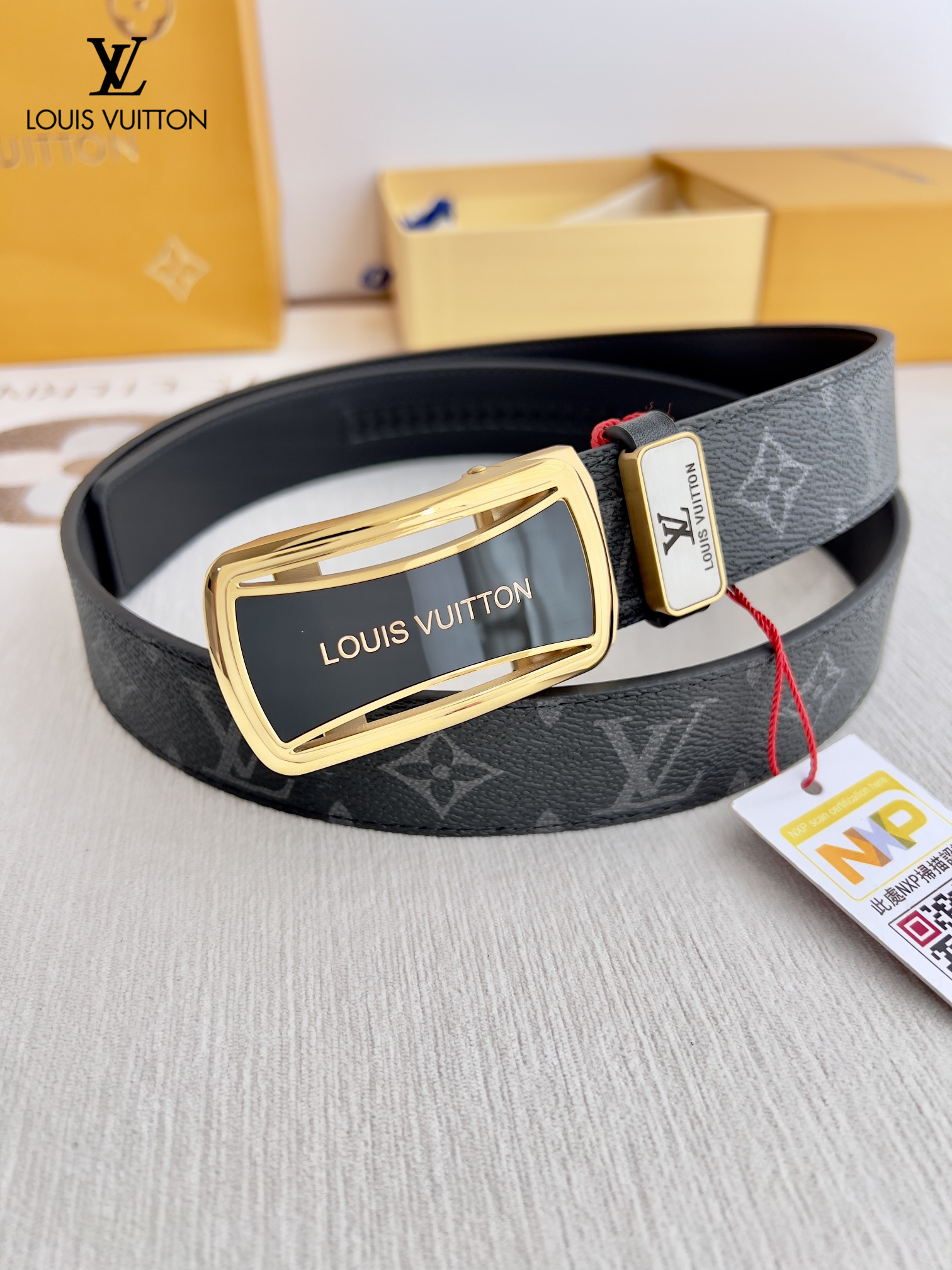 【LOUIS VUITTON】(ルイヴィトン) 3.5cmベルト メンズ
