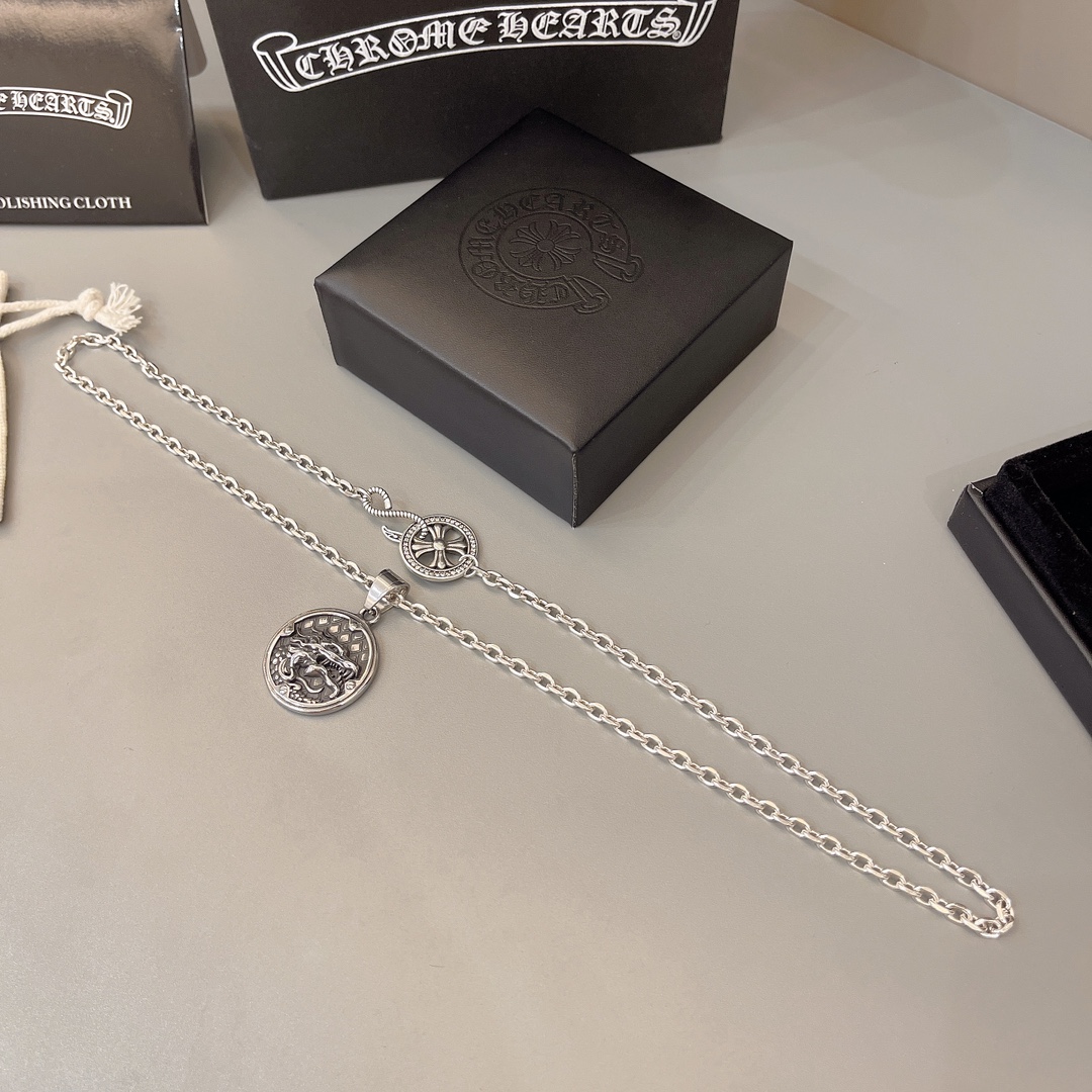 【CHROME HEARTS】クロムハーツ、新しいネックレス万能シンプルファッションオーナメント 2471