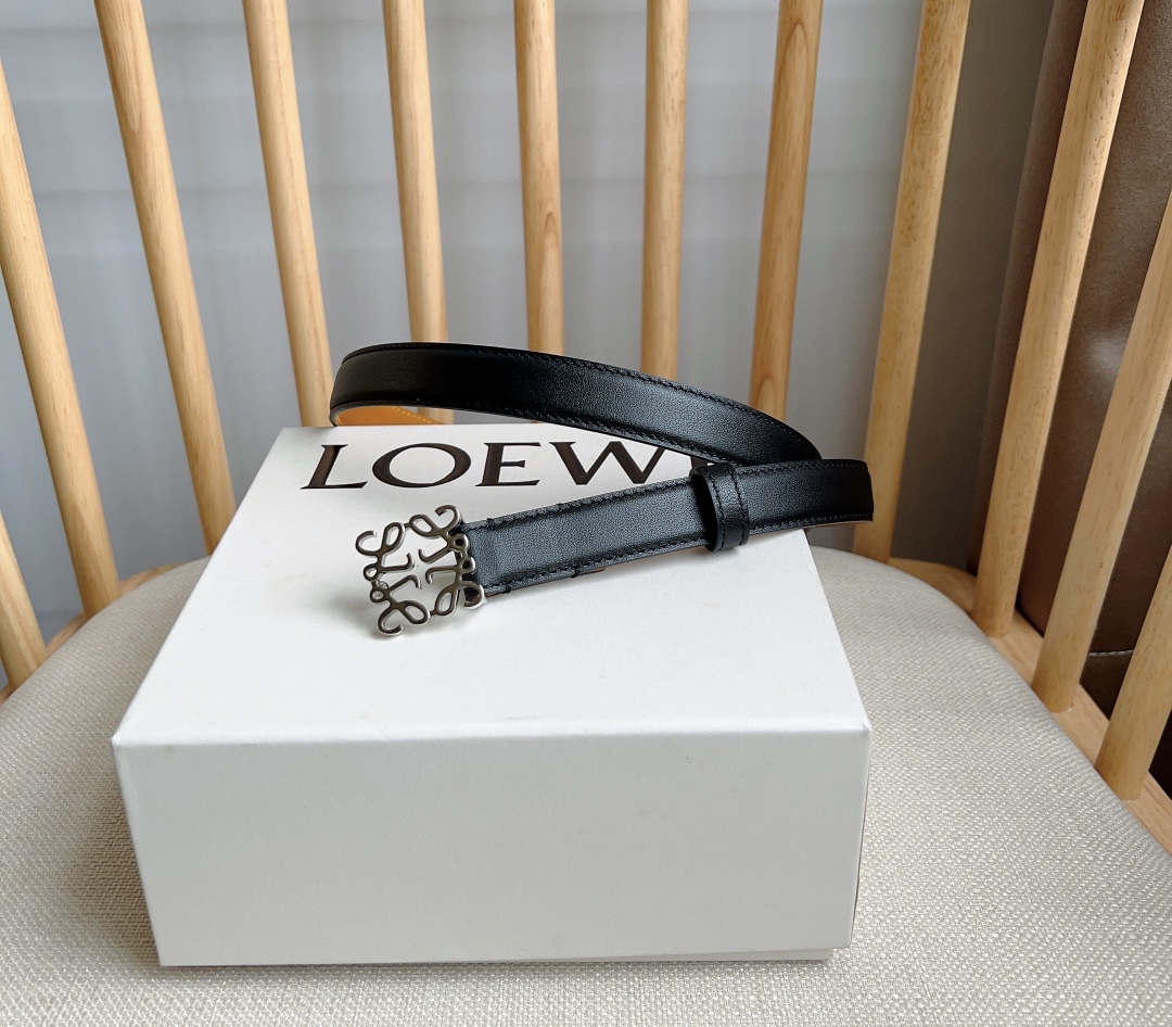 【LOEWE】(ロエベ)2cmベルト メンズ