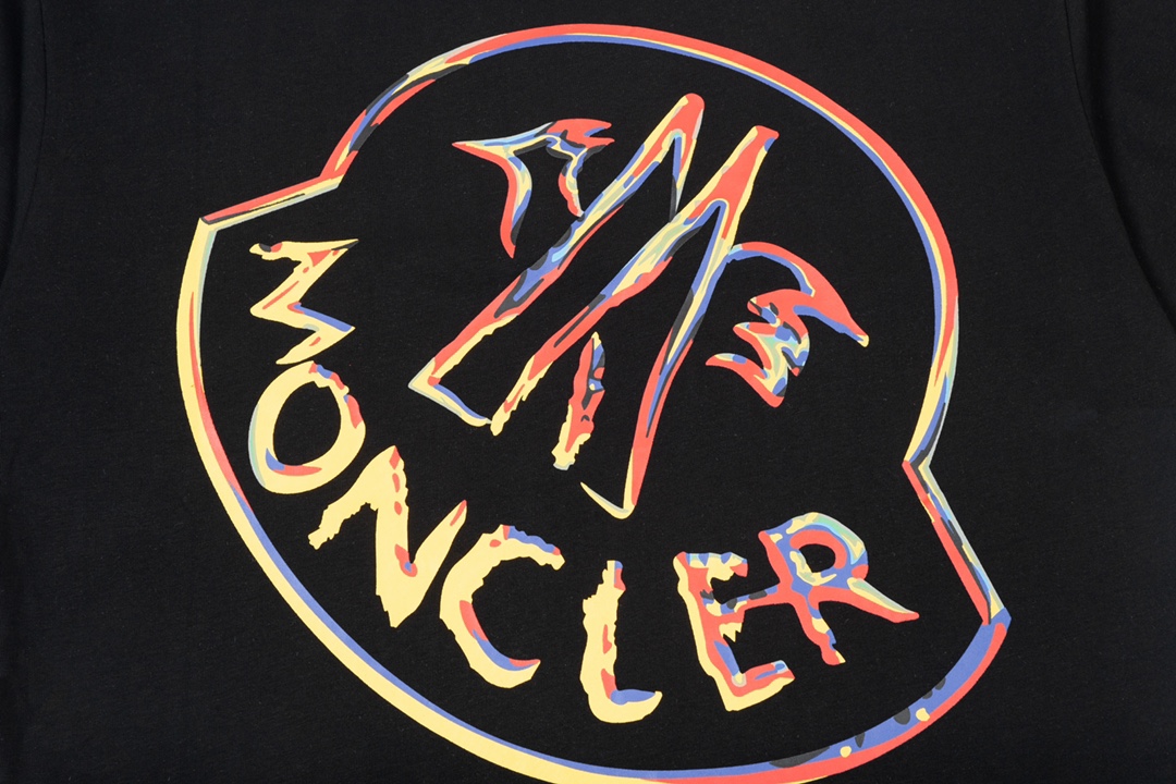 【MONCLER  公式旗艦店】モンクレール   Tシャツご好評に付き再入荷！