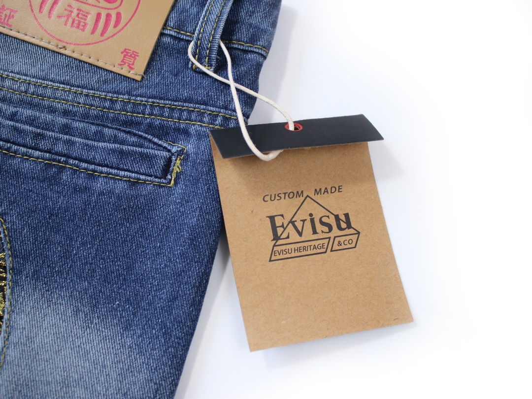 【EVISU  公式旗艦店】エヴィス ショートパンツ  ご好評に付き再入荷！