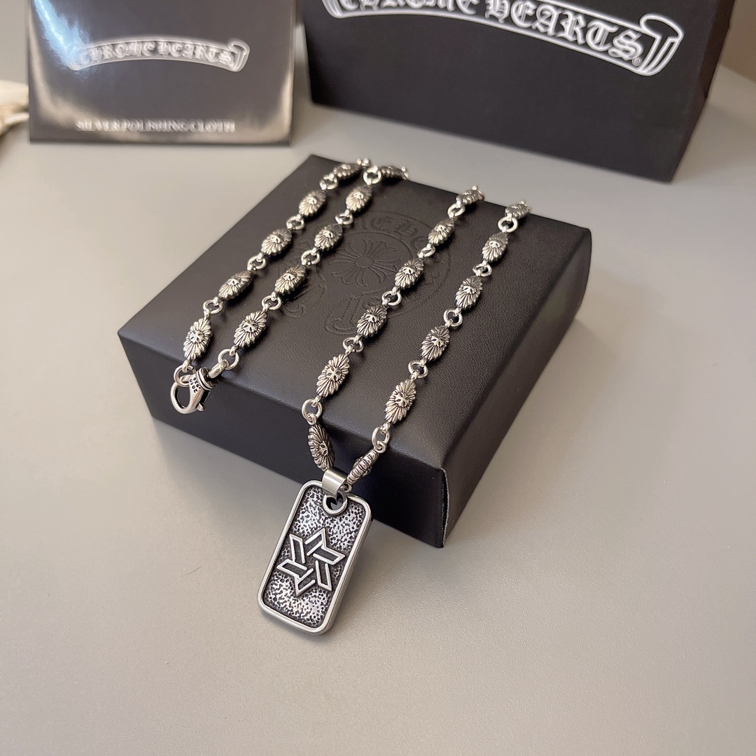 【CHROME HEARTS】クロムハーツ、新しいネックレス万能シンプルファッションオーナメント 2471