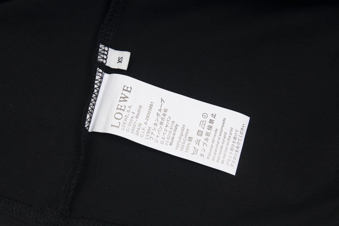 【LOEWE  公式旗艦店】ロエベ   Tシャツ ご好評に付き再入荷 24613