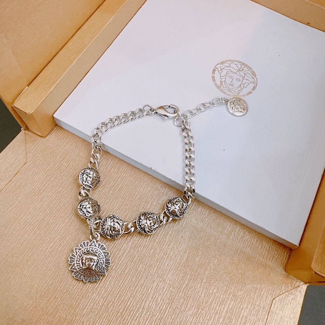 【VERSACE】ブレスレット、ファッションシンプルなスタイル 2474