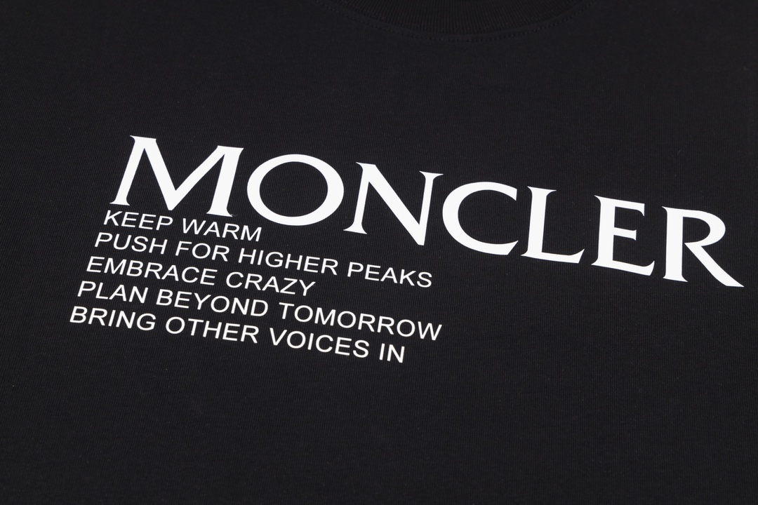 【MONCLER  公式旗艦店】モンクレール   Tシャツご好評に付き再入荷！