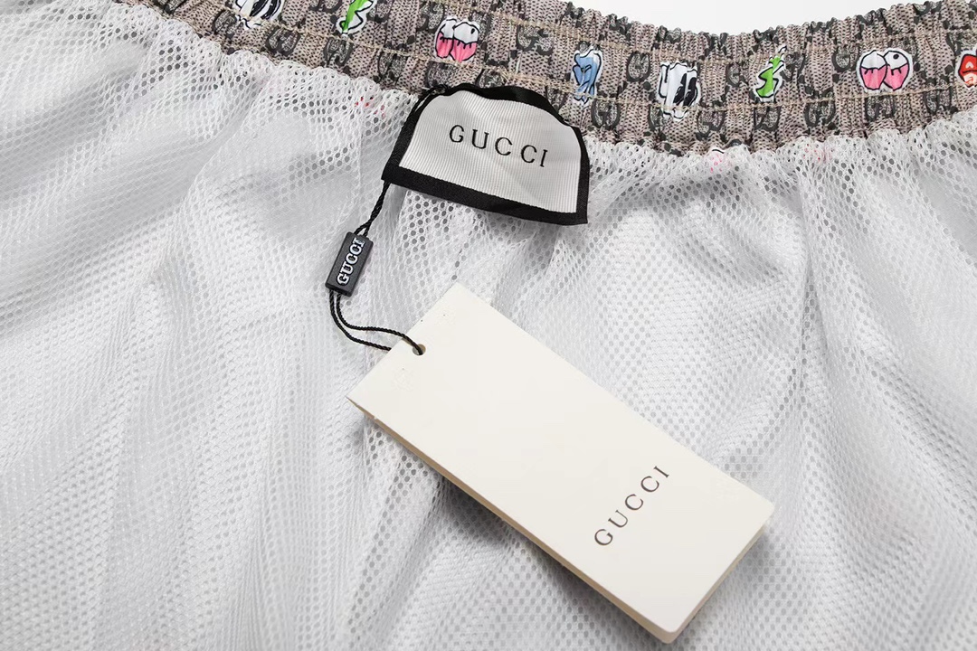 【GUCCI 公式旗艦店】グッチ  ショートパンツ  ご好評に付き再入荷！