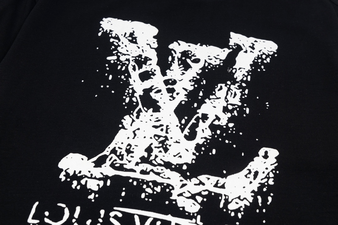 【LOUIS VUITTON  公式旗艦店】ルイヴィトン  Tシャツ ご好評に付き再入荷 240624