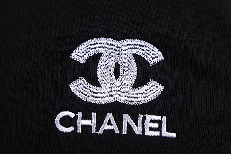 【CHANEL 公式旗艦店】シャネル  ショートパンツご好評に付き再入荷 24626