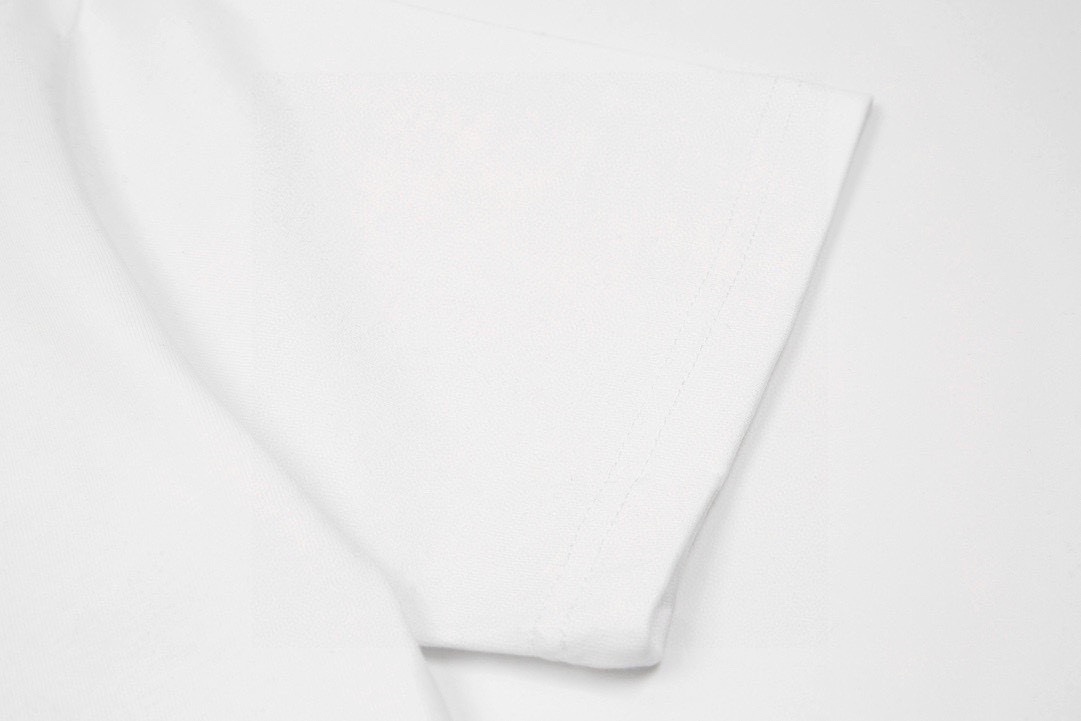 【CHANEL 公式旗艦店】シャネル  Tシャツ ご好評に付き再入荷！