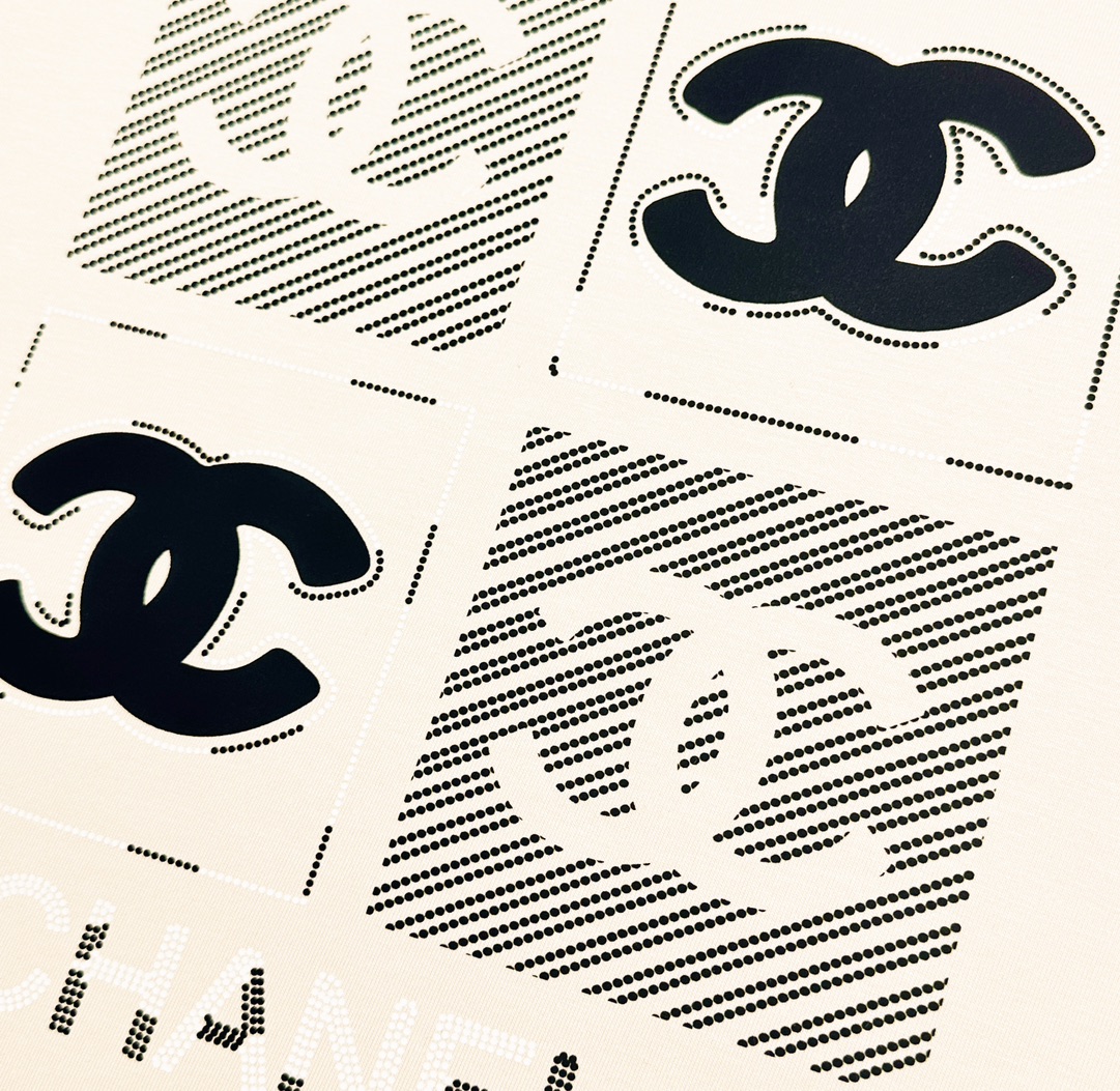 【CHANEL 公式旗艦店】シャネル  Tシャツ ご好評に付き再入荷！