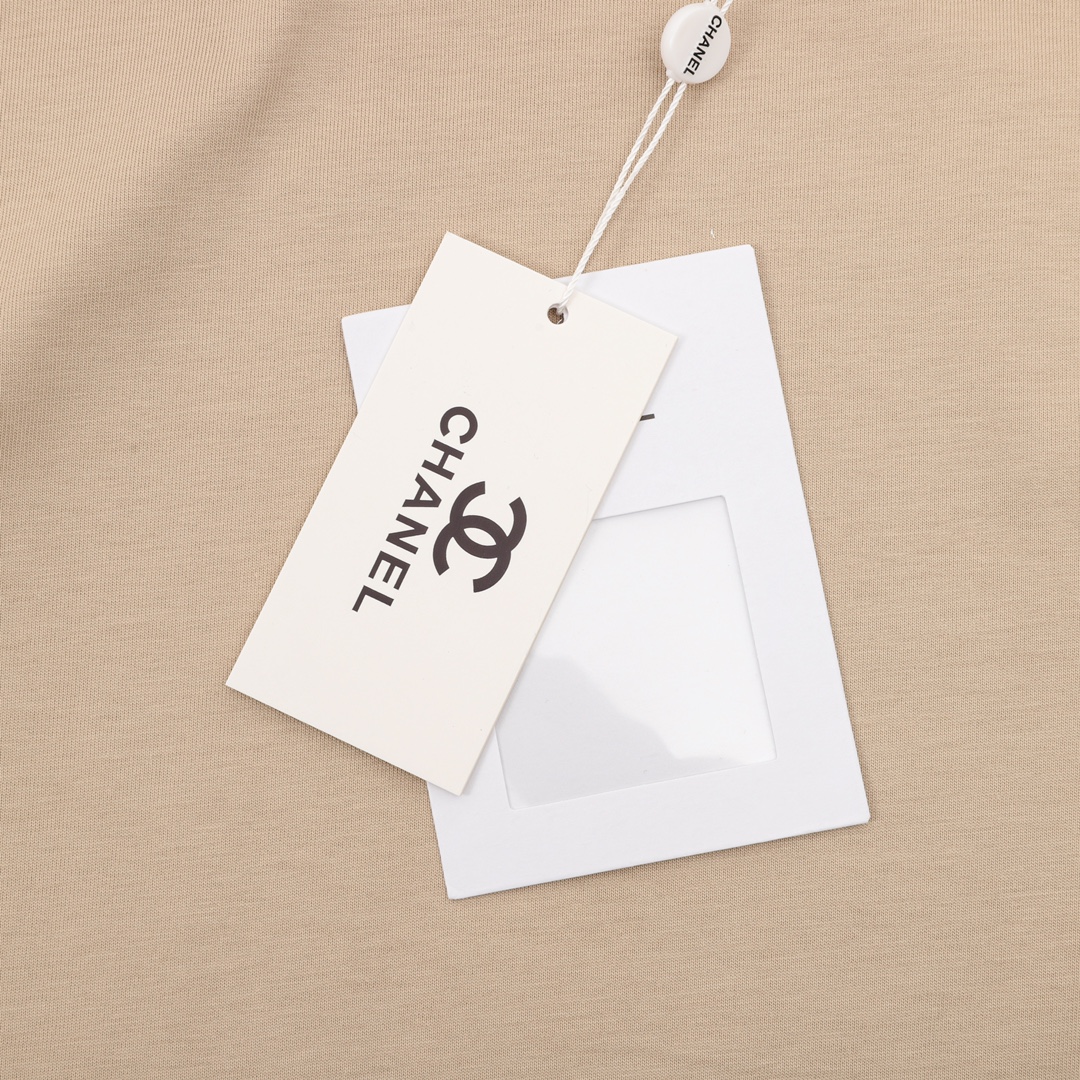 【CHANEL  公式旗艦店】シャネル  Tシャツ ご好評に付き再入荷 24626
