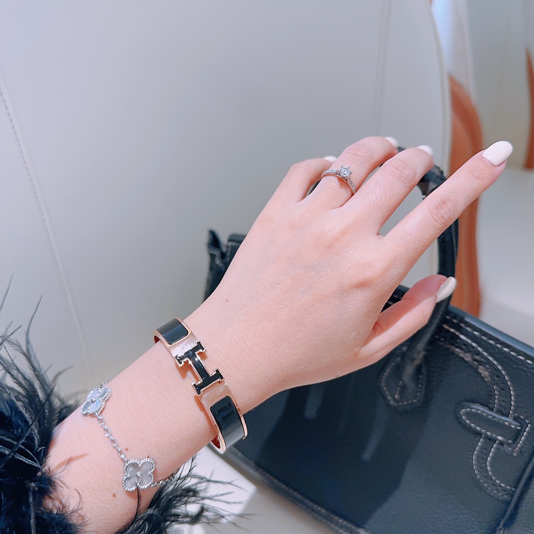 【HERMES】ブレスレット、ファッションシンプルなスタイル