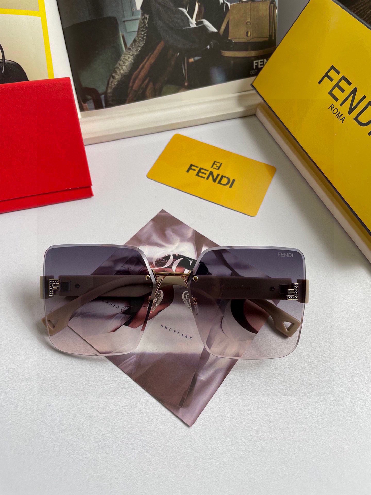 FENDI(フェンディ) サングラス