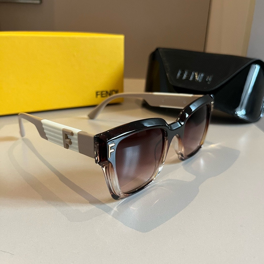 FENDI(フェンディ) サングラス