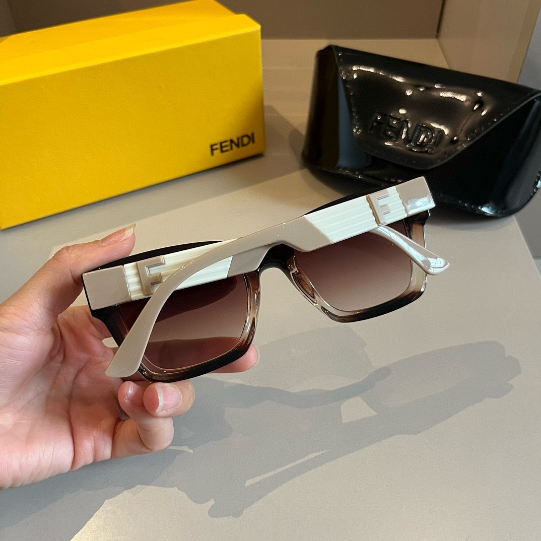 FENDI(フェンディ) サングラス