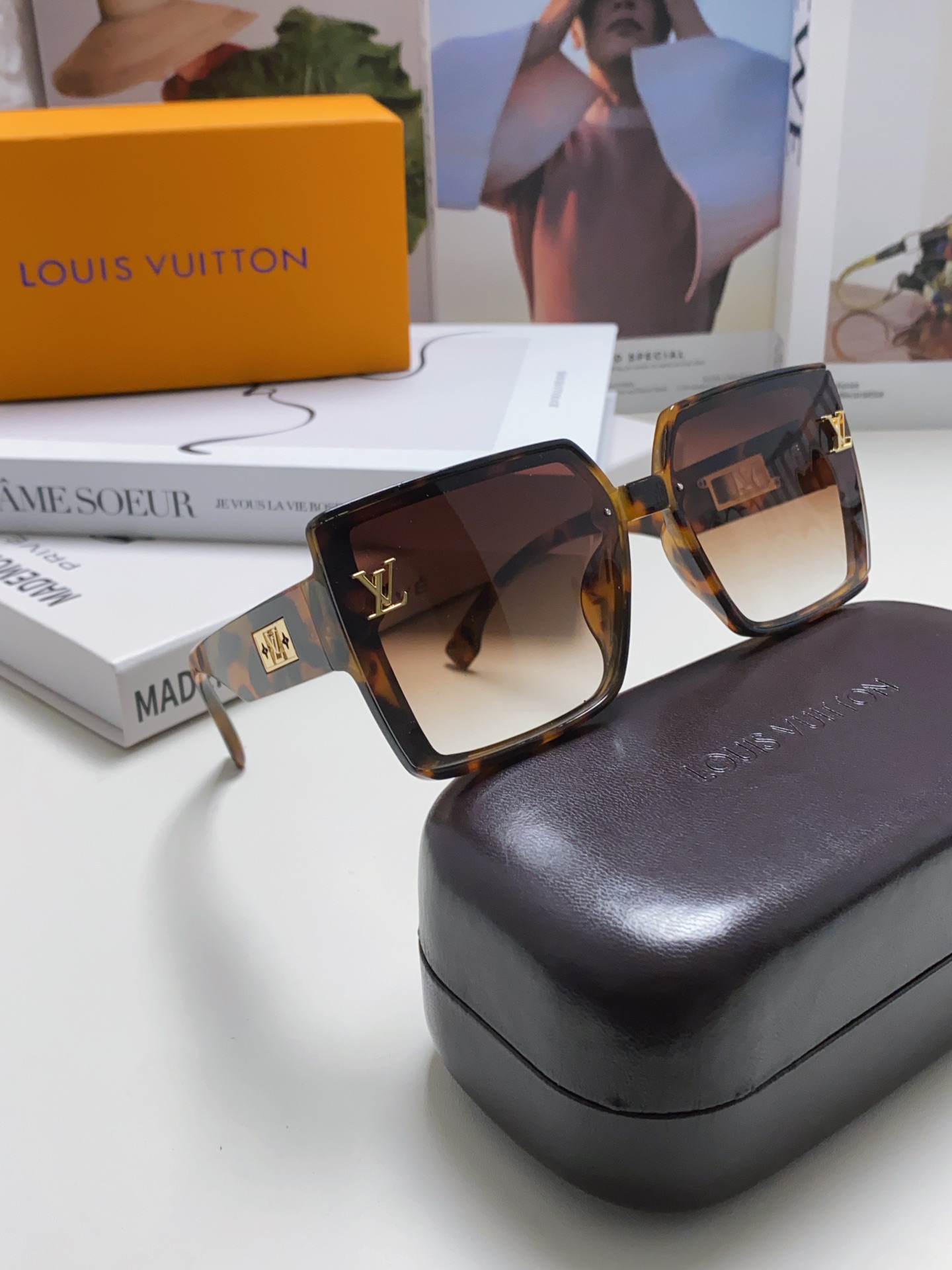 LOUIS VUITTON(ルイヴィトン) サングラス