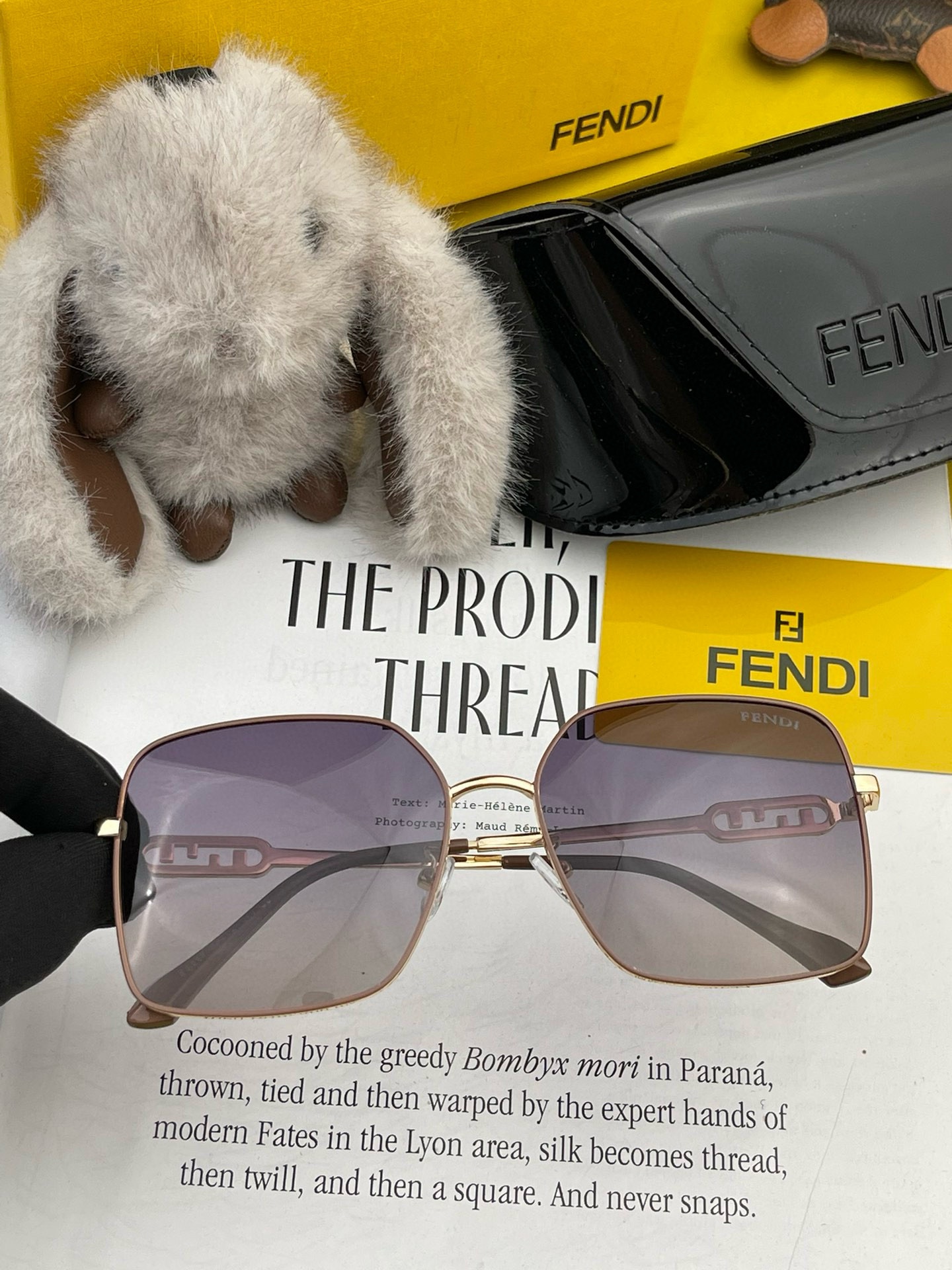 FENDI(フェンディ ) サングラス 24706