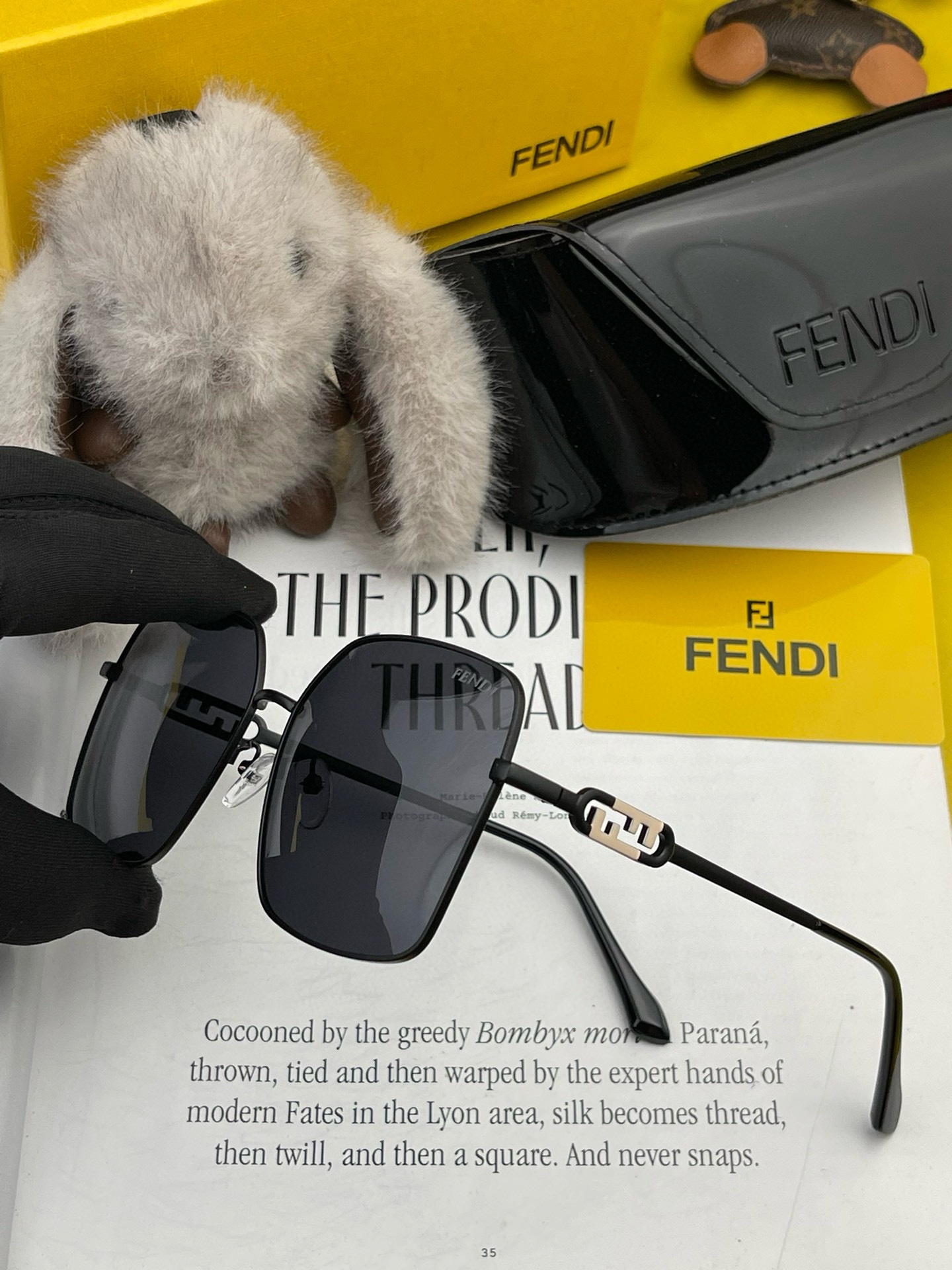 FENDI(フェンディ ) サングラス 24706