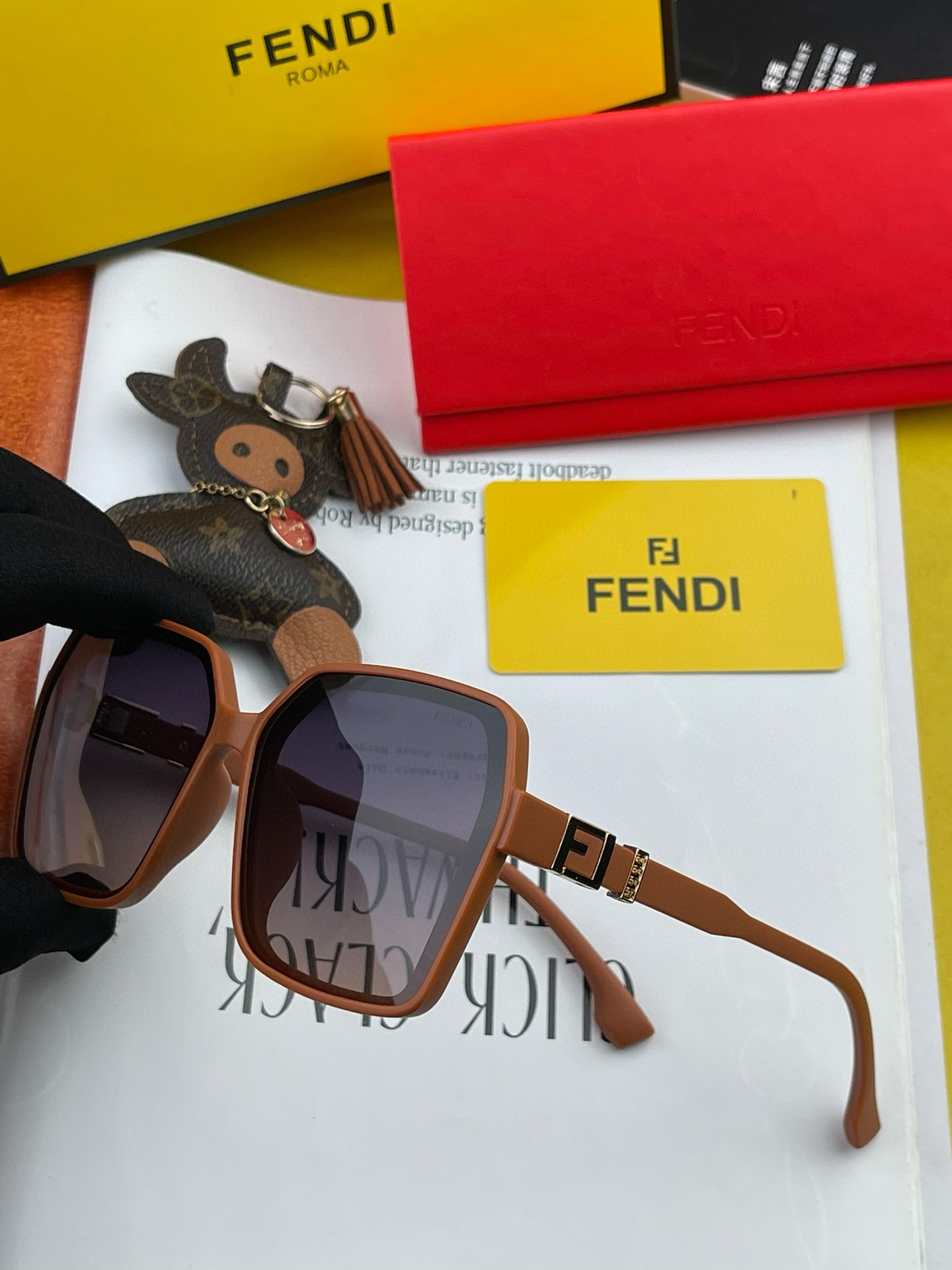 FENDI(フェンディ) サングラス