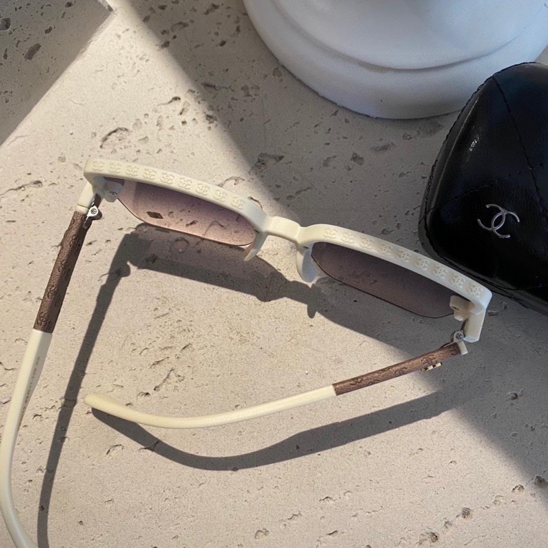 CHANEL(シャネル) サングラス