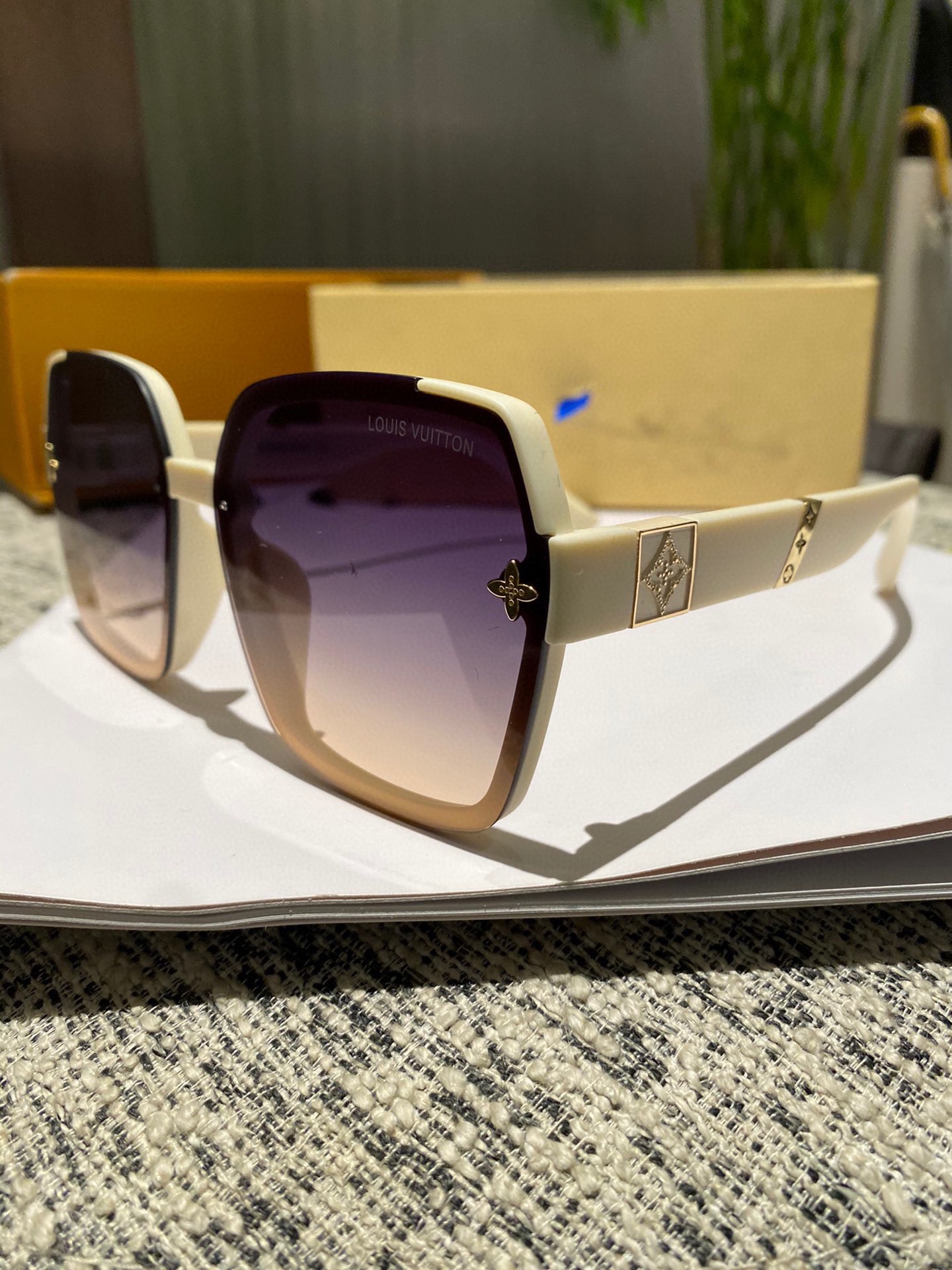 LOUIS VUITTON(ルイヴィトン) サングラス