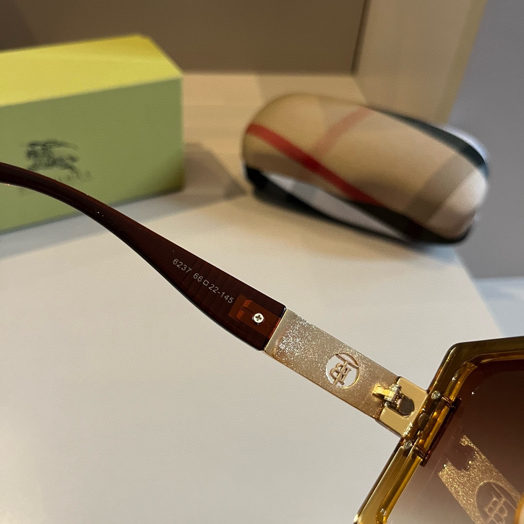 BURBERRY(バーバリー) サングラス