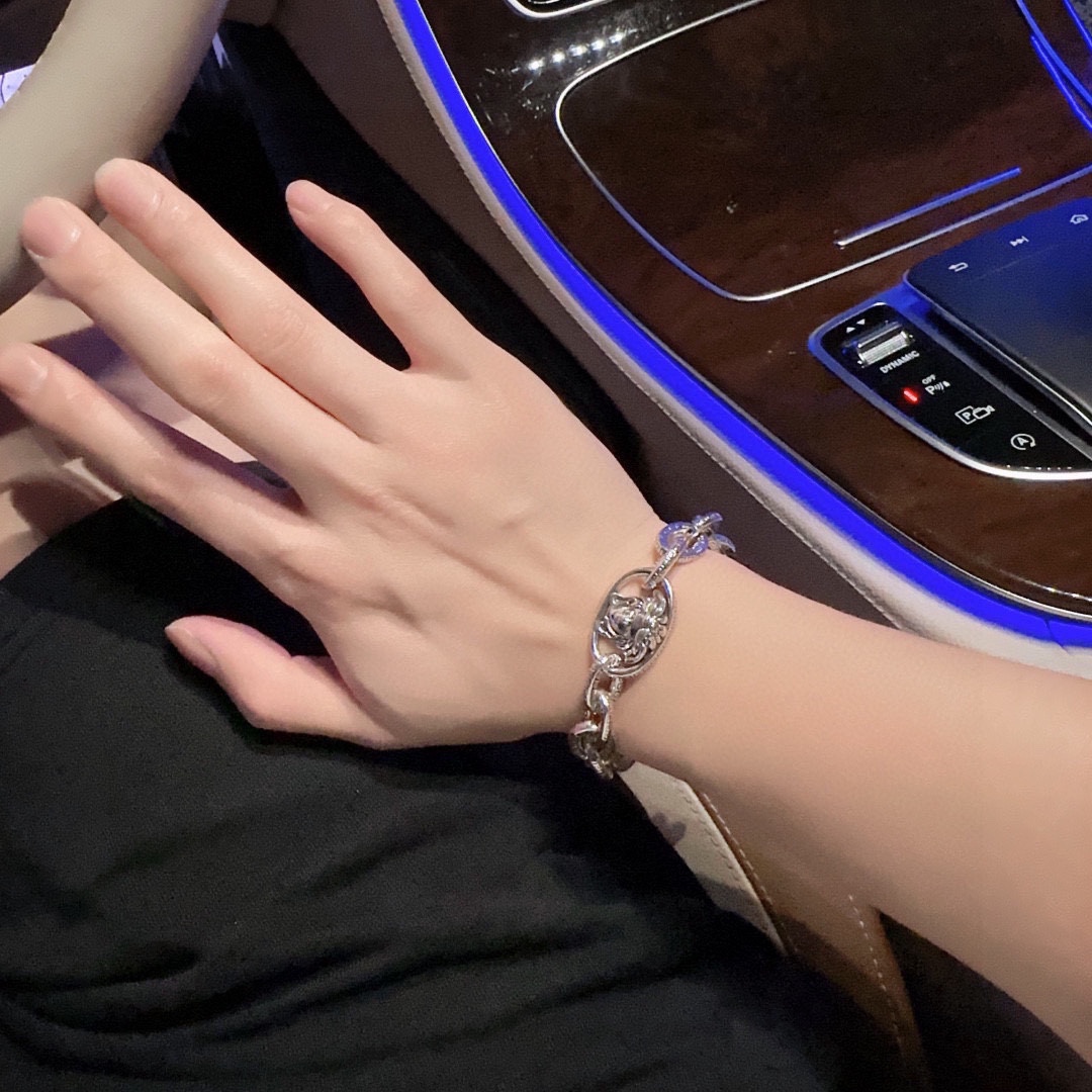 【VERSACE】ブレスレット、ファッションシンプルなスタイル 2474