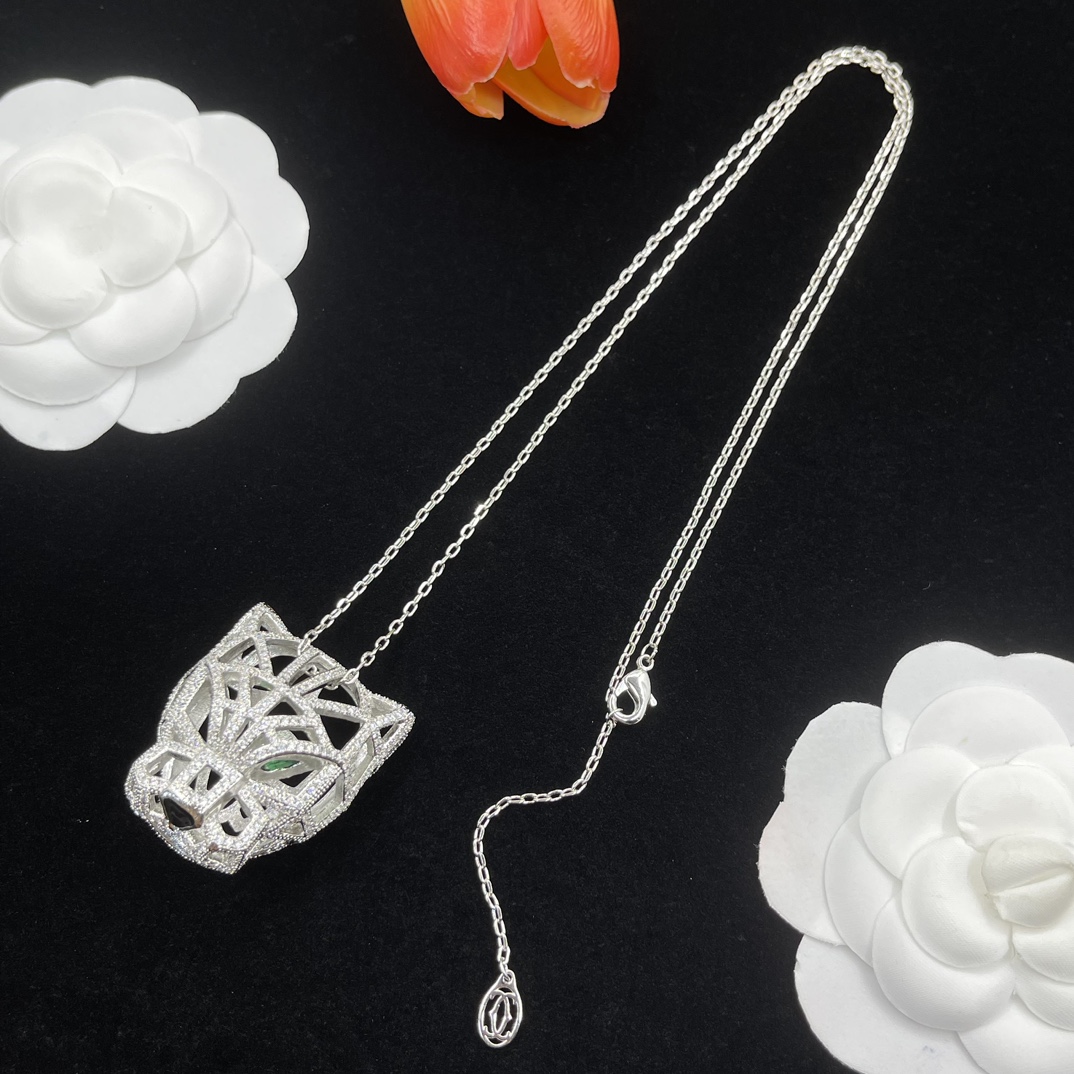 【CARTIER】ネックレス、新しいネックレス万能シンプルファッションオーナメント 2472