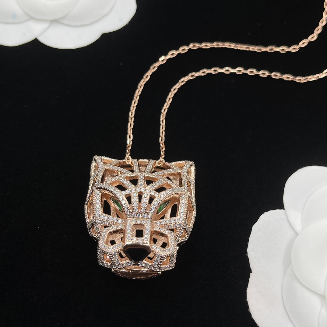 【CARTIER】ネックレス、新しいネックレス万能シンプルファッションオーナメント 2472