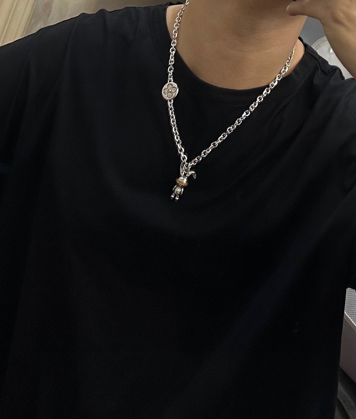 【LOUIS VUITTON】ネックレス、新しいネックレス万能シンプルファッションオーナメント  2472