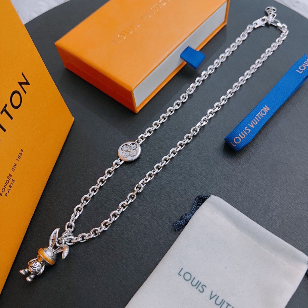 【LOUIS VUITTON】ネックレス、新しいネックレス万能シンプルファッションオーナメント  2472
