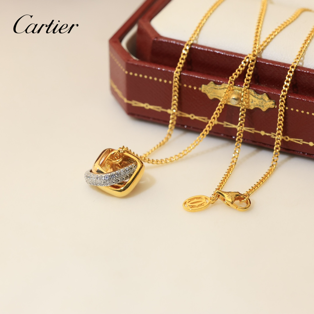 【CARTIER】ネックレス、新しいネックレス万能シンプルファッションオーナメント 2472