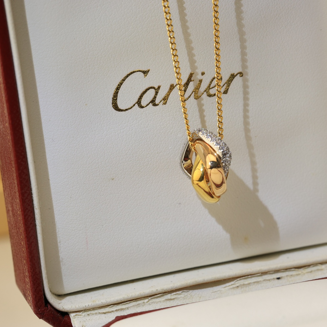 【CARTIER】ネックレス、新しいネックレス万能シンプルファッションオーナメント 2472