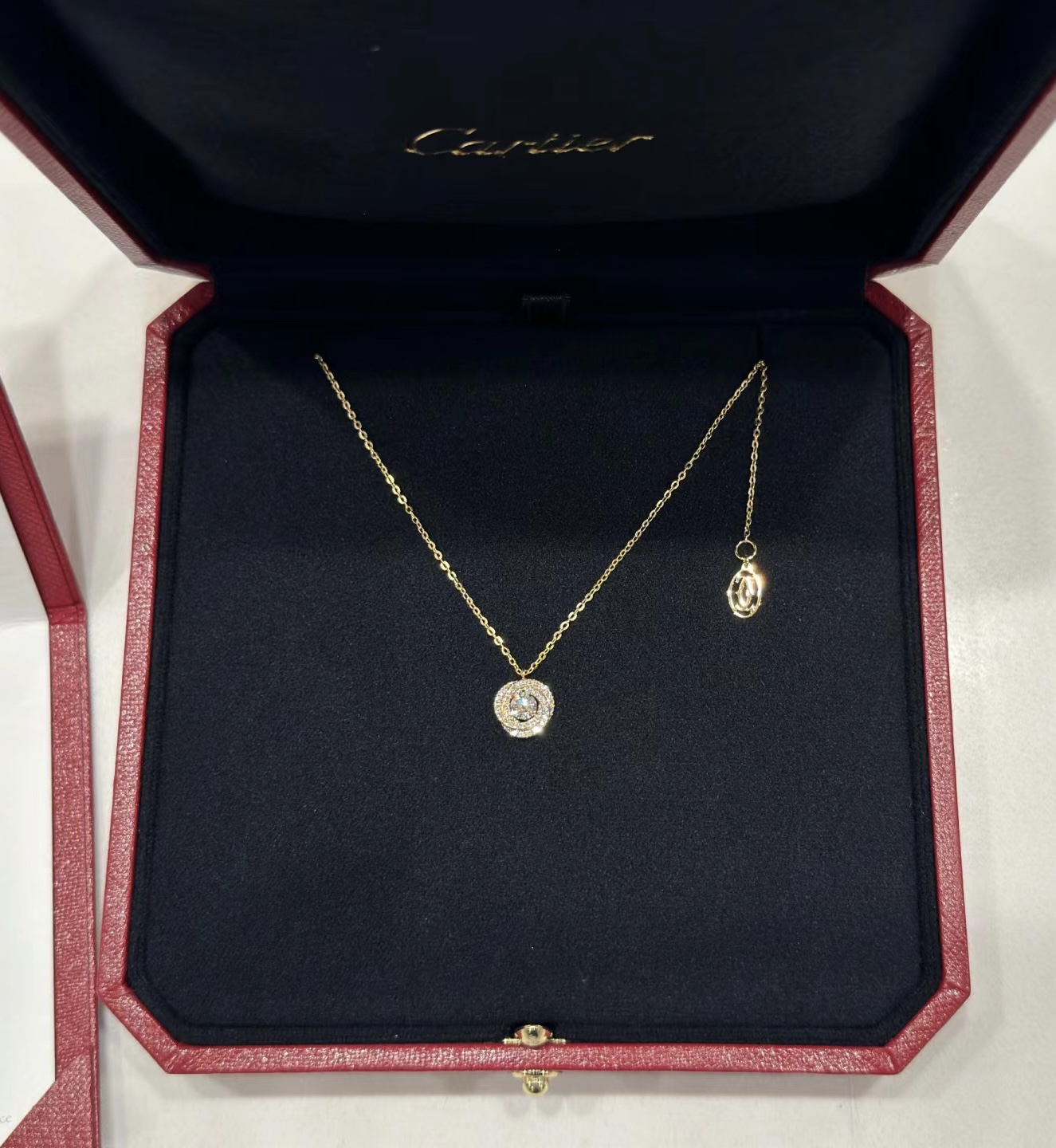 【CARTIER】ネックレス、新しいネックレス万能シンプルファッションオーナメント 2472