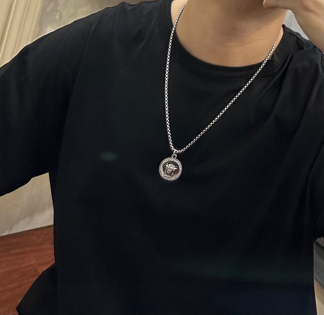 【VERSACE】ネックレス、新しいネックレス万能シンプルファッションオーナメント 2474