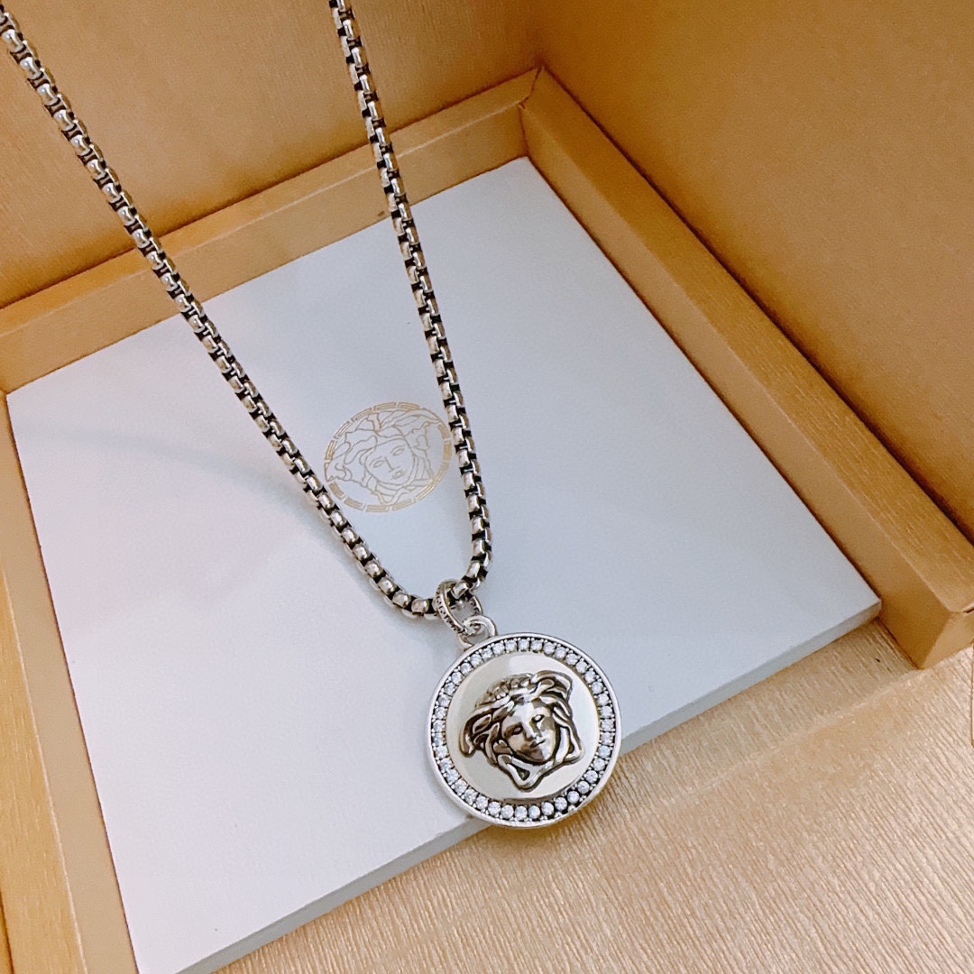 【VERSACE】ネックレス、新しいネックレス万能シンプルファッションオーナメント 2474