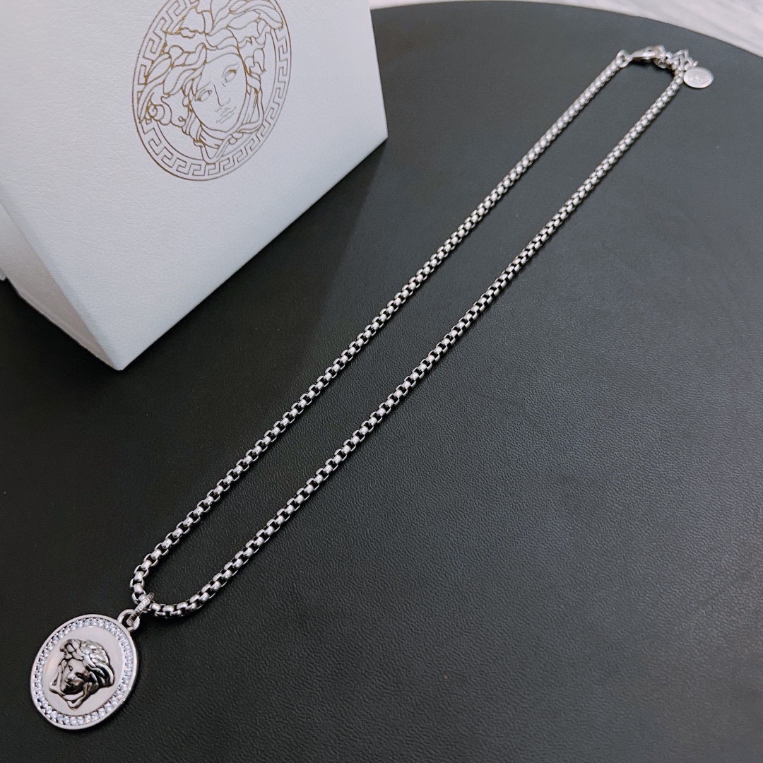 【VERSACE】ネックレス、新しいネックレス万能シンプルファッションオーナメント 2474