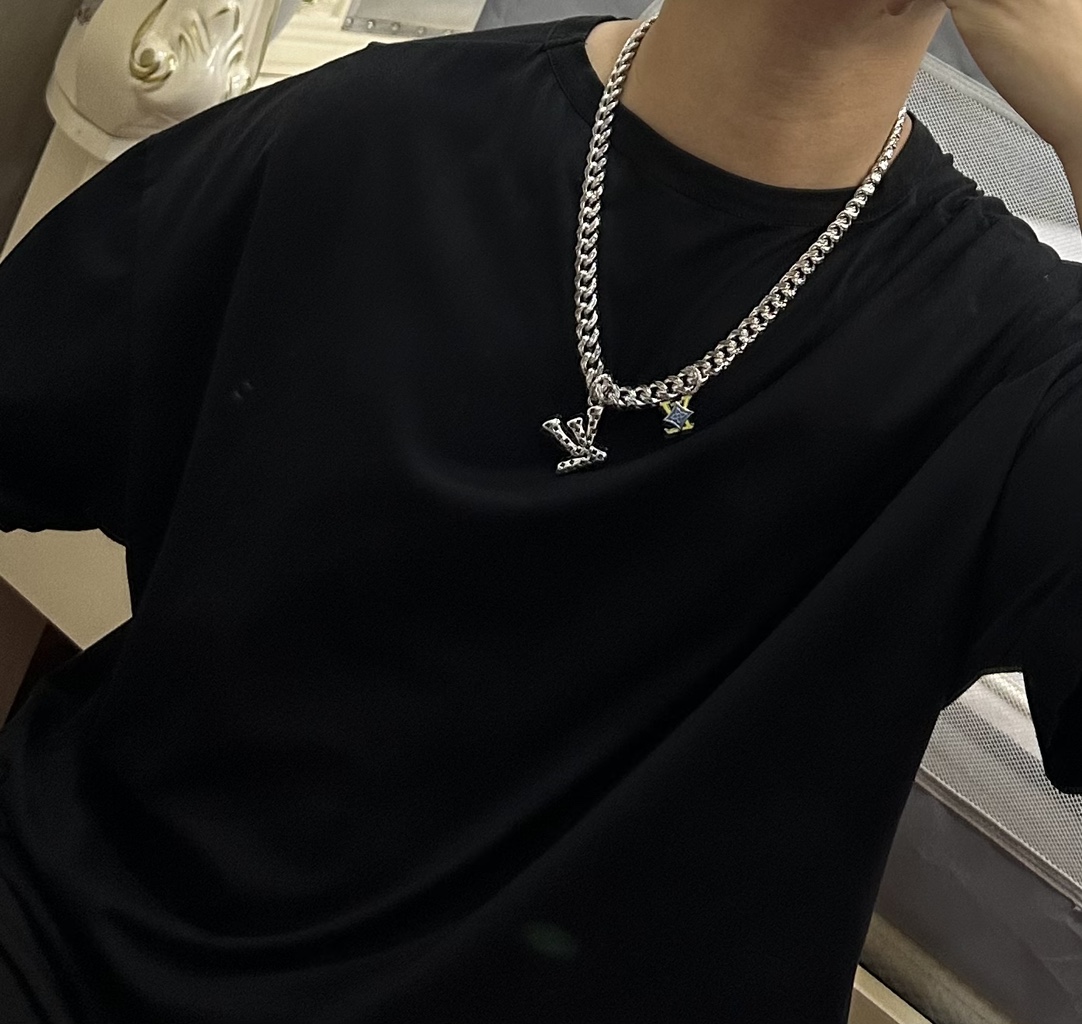 【LOUIS VUITTON】ネックレス、新しいネックレス万能シンプルファッションオーナメント  2472