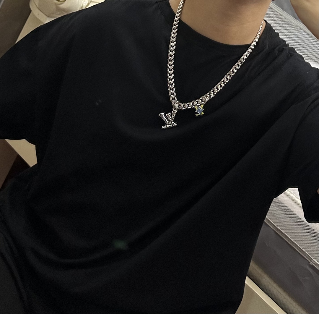 【LOUIS VUITTON】ネックレス、新しいネックレス万能シンプルファッションオーナメント  2472